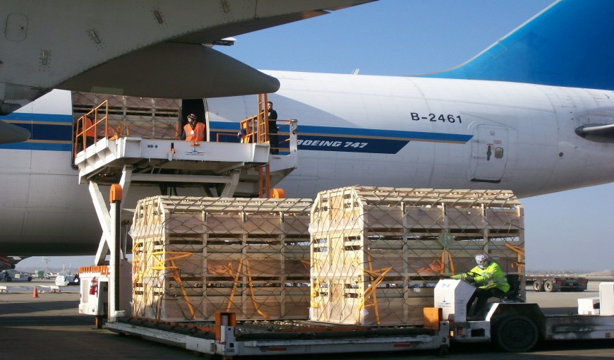 路桥到日本空运公司